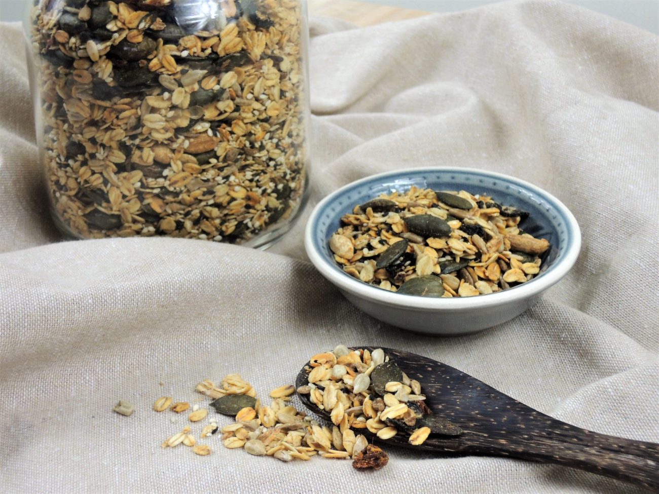 Granola naslano